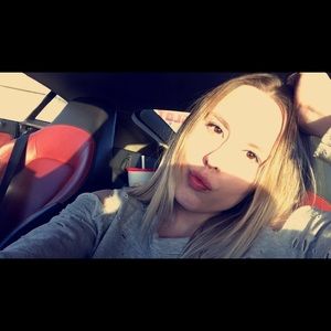 Meet your Posher, Liliana